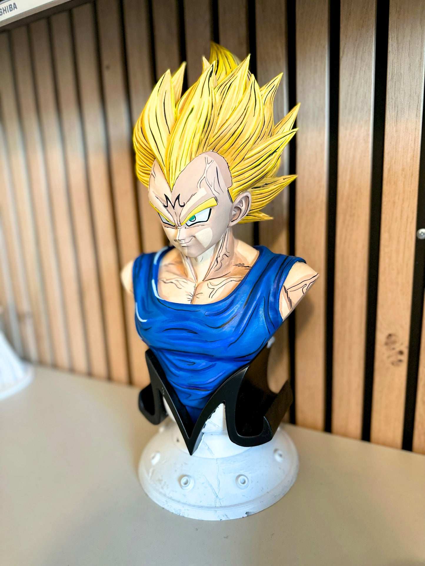 Buste géant Vegeta Majin Dragon Ball – Statue 3D artisanale peinte à la main (Tailles M et XL)