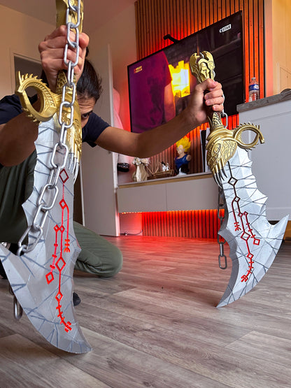 Lames du Chaos de Kratos - Répliques Réelles en 3D avec Chaînes - Cosplay God of War Ragnarok Fait Main